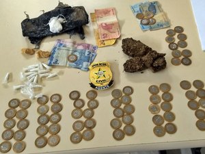 Dupla é presa com maconha, crack e cocaína em São Miguel dos Campos