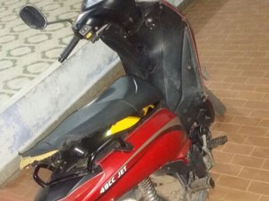 Polícia recupera moto furtada em Arapiraca