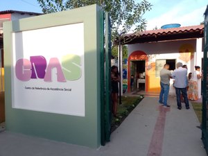 [Vídeo] Prefeitura de Arapiraca entrega novo prédio do Cras à população de Batingas