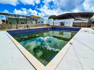 Obra da nova Escola Marinete Neves entra na fase de conclusão em Palmeira dos Índios