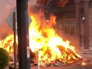 Paraguaios protestam após Congresso rejeitar afastar presidente