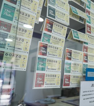 Idoso que ganhou R$ 6,4 milhões na loteria é encontrado morto em casa