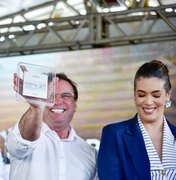 Luciano Barbosa entrega UBS modelo para 10 mil arapiraquenses no bairro Teotônio Vilela