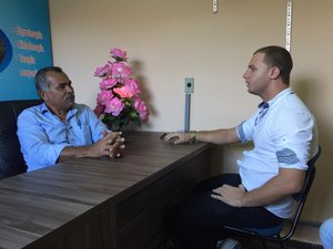 Jovem empresário se reúne com Tarcízio Freire em defesa de ambulantes do centro