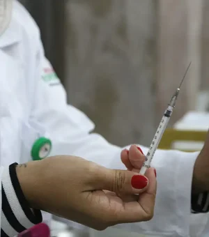 Vacinação contra Covid-19 e Influenza continua em Palmeira