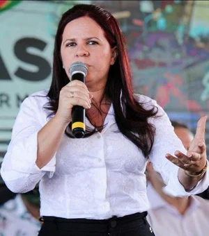 Prefeita da Barra de Santo Antônio silencia sobre investigação que aponta compra de votos