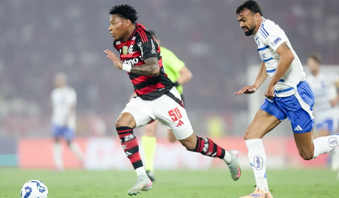 Empate entre Flamengo e Cruzeiro aumenta chances de título do Palmeiras