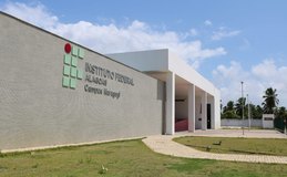 Fundepes contrata fiscais de sala para exame do Ifal em 15 cidades de Alagoas