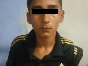 Menor é apreendido com veículo roubado de um mototaxista
