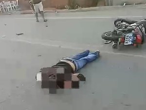 [Vídeo] Motociclista sofre acidente na AL-110 em Taquarana e é levado inconsciente para o HEA