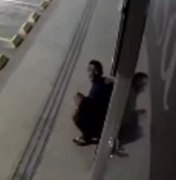 [Vídeo] Câmeras registram furto em galeria no bairro da Jatiúca, em Maceió