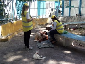 Ronda no Bairro encontra pai de criança nascida em praça de Maceió