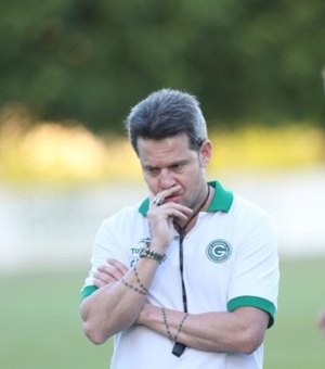 Após presidente renunciar o cargo, Goiás anuncia demissão do técnico Argel Fucks