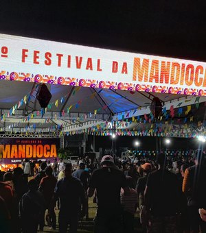[Vídeo] 1º Festival da Mandioca de Lagoa da Canoa destaca a importância econômica desta cultura para a região
