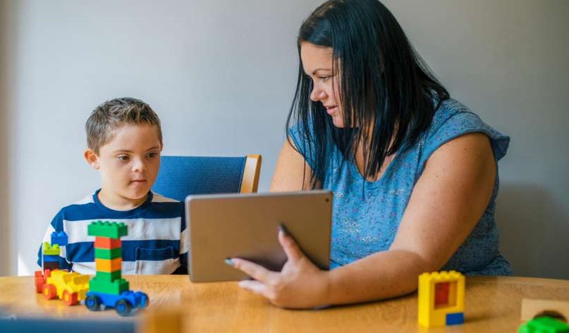 Curso em atendimento de estudantes com deficiência intelectual abre vagas