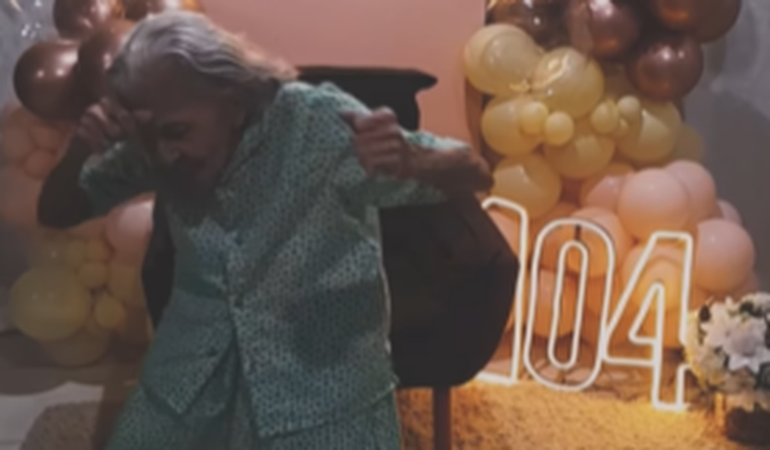 Idosa de 104 dançando forró de Luiz Gonzaga viraliza nas redes sociais