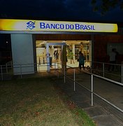 ?Banco do Brasil deve pagar R$ 10 mil de indenização por débitos não autorizados