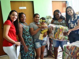 Gestantes são beneficiadas com cestas nutricionais em União dos Palmares