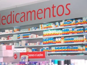 Programa Farmácia Popular pode oferecer exames e testes rápidos