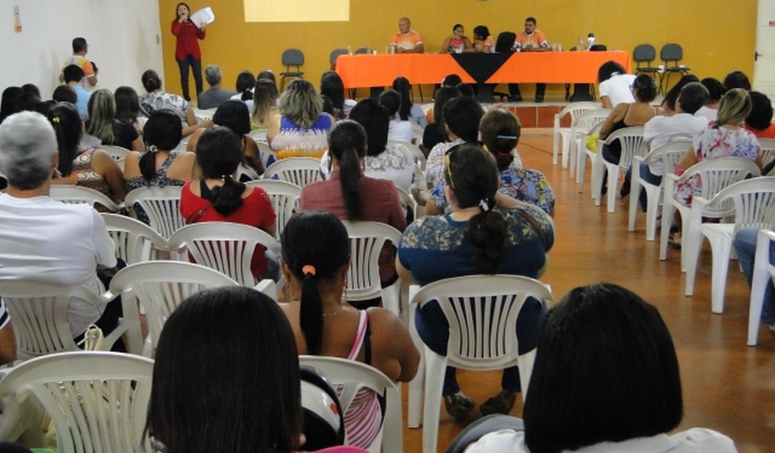 Funcionários da Prefeitura de Penedo rejeitam proposta  de 1% no reajuste salarial