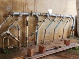 Operação flagra captação e distribuição irregular de água no bairro de Ipioca