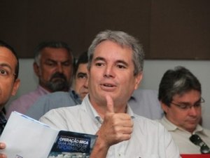 Desembargador suspende afastamento de prefeito e vereadores em Canapi