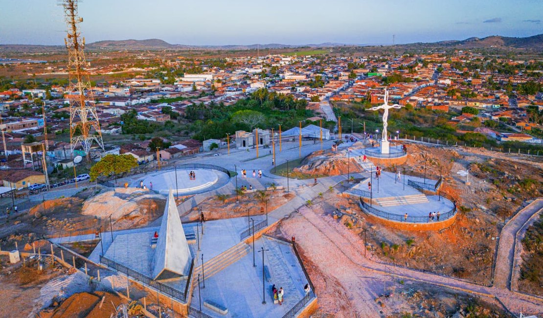 Nos últimos meses, Girau do Ponciano já entregou obras na saúde, educação, mobilidade e cultura