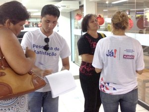 Centrais de Atendimento Já! realizam pesquisa de opinião