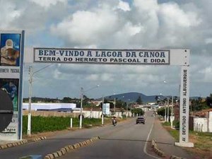 Durante assalto, criminosos atiram em jovem porque ele não tinha celular