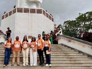 Com mais de 500 romeiros, Lagoa da Canoa realiza grande romaria a Juazeiro do Norte