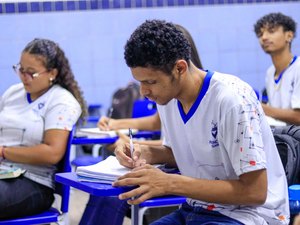 Alagoas está entre os dez estados com maior proporção de alunos no ensino integral