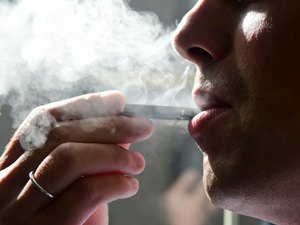 Índia anuncia proibição dos cigarros eletrônicos