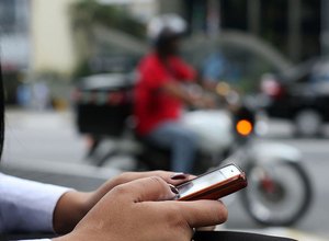 Acesso à internet cresce, mas ainda exclui 39,8 milhões de brasileiros