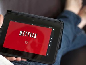 Netflix vai enviar sugestão de filme através do WhatsApp