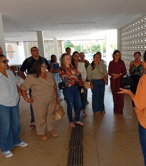 Diretores e coordenadores de Lagoa da Canoa participam de formação na Ufal