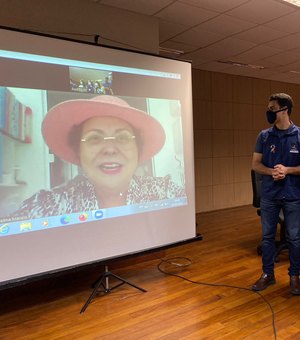 Tereza Nelma entrega plano de atendimento para as pessoas com autismo em Maceió