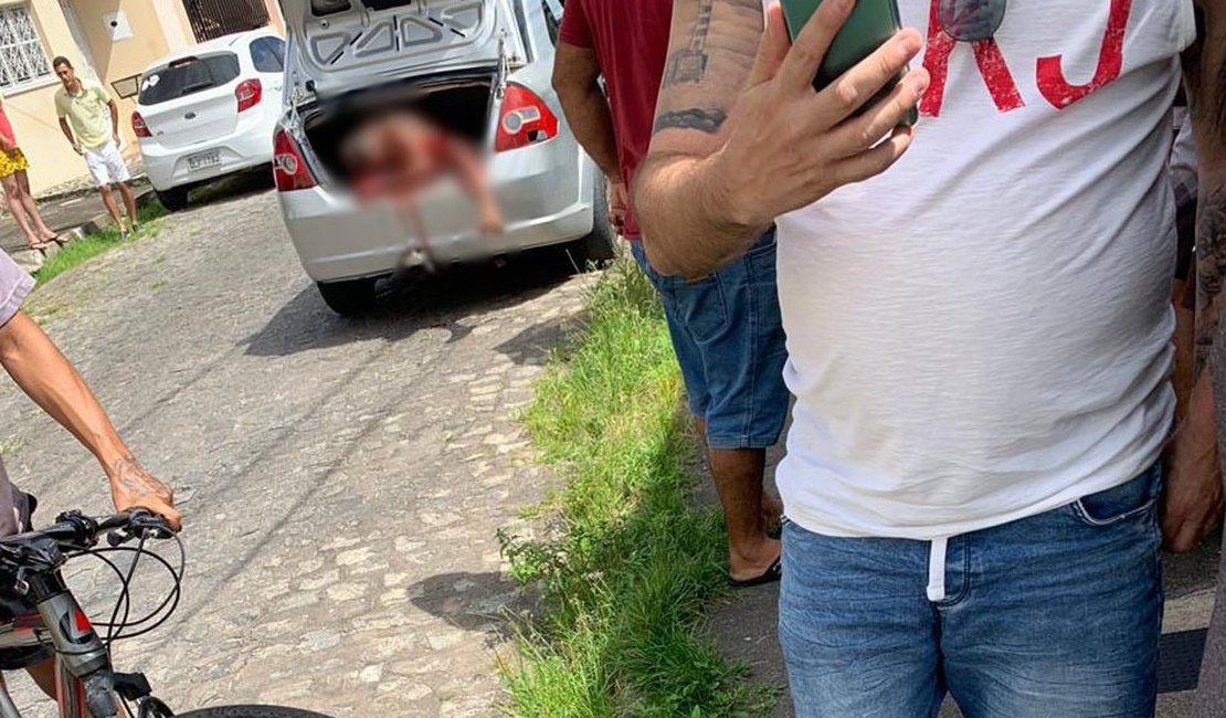 Polícia Civil investiga sequestro e tentativa de homicídio contra homem encontrado em mala de carro