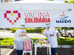Casacos e lençóis para vítimas das chuvas podem ser doados na Vacina Solidária