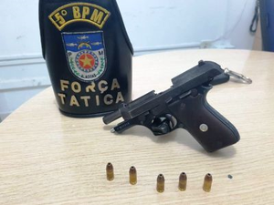 Homem é preso por porte ilegal de arma de fogo e pistola é apreendida 