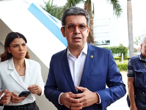 Randolfe Rodrigues afirma que governo deve indicar outro nome para STF