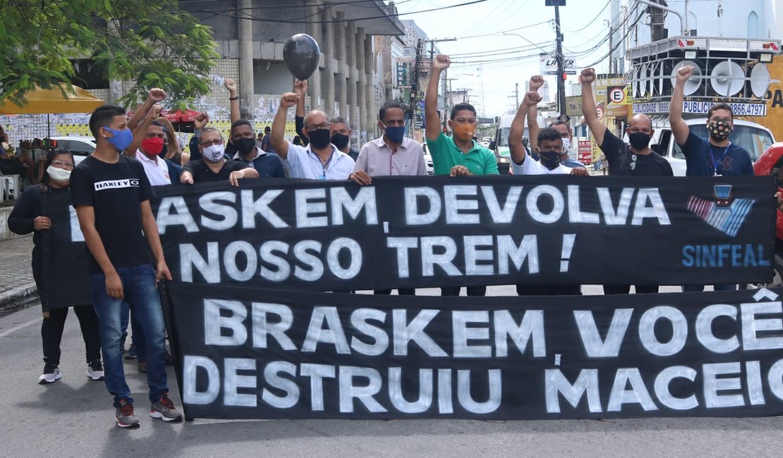 Ferroviários e moradores de Bebedouro protestam contra a Braskem