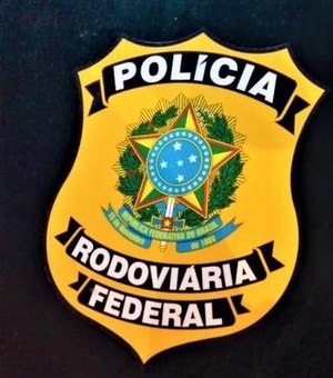 Homem é preso com mandado de prisão por roubo e organização criminosa, em São Sebastião