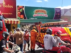 Telhado de hortifruti desaba e deixa dois trabalhadores feridos no Centro de Arapiraca