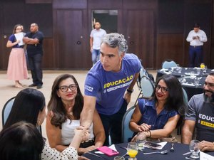 Rafael Brito celebra sanção da isenção do Imposto de Renda e destaca ganhos para professores de AL