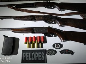 Pai e filho são presos em flagrante por fabricação de arma de fogo no Agreste de Alagoas