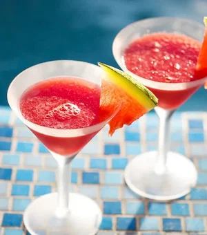 Cachaça com frutas: dicas de drinks