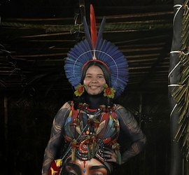 Dos traços da ancestralidade ao empreendedorismo cultural: como Ângela Vitória transformou a arte indígena em um símbolo de autonomia, identidade e inspiração no povo Karapotó Terra Nova