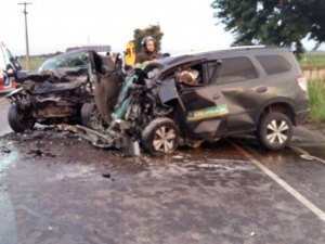 Dois mortos e seis feridos é saldo de colisão na cidade de Atalaia 