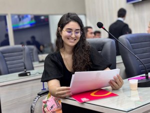 Teca Nelma defende implementação da tarifa zero no transporte público de Maceió