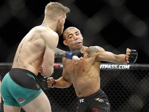 José Aldo perde para McGregor em treze segundos